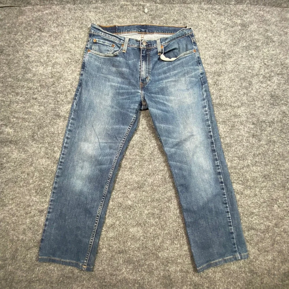 Levis levi 559